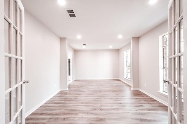 20650 S Hillcrest Drive, Porter, TX 77365