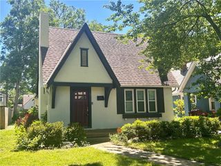 915 E 76th Terrace, Kansas City, MO 64131