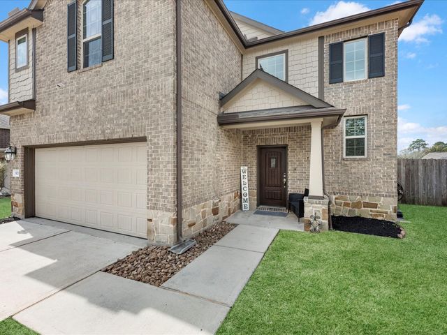 623 Orchid Hill Drive E, Conroe, TX 77301