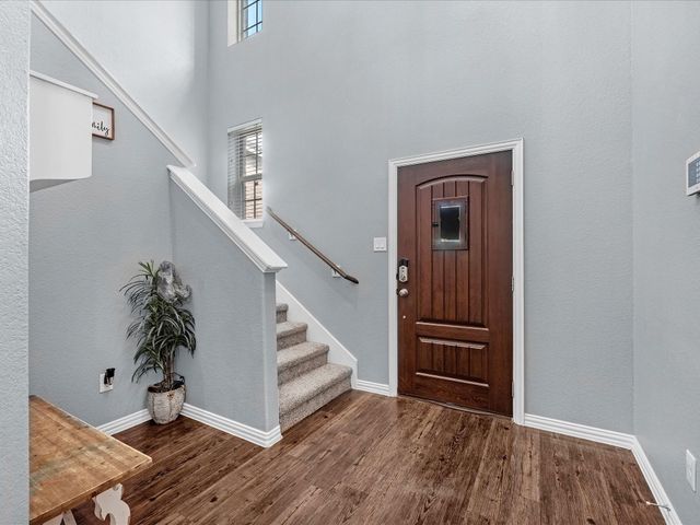 623 Orchid Hill Drive E, Conroe, TX 77301