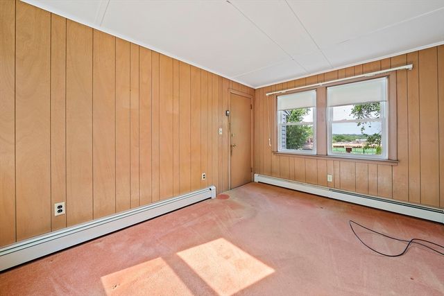 78 Blossom Rd, Braintree, MA 02184