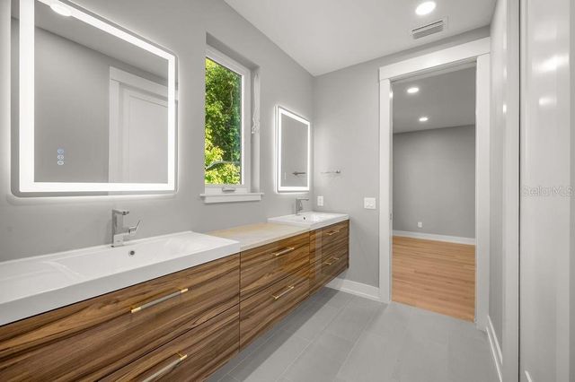 3360 BAYOU SOUND, Longboat Key, FL 34228