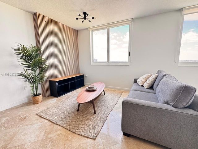 1745 E Hallandale Beach Blvd 2302W, Hallandale Beach, FL 33009