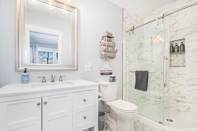 810 N Saint Louis Boulevard, South Bend, IN 46617