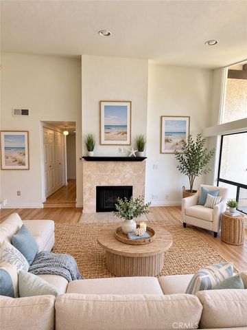 21372 Brookhurst 732, Huntington Beach, CA 92646