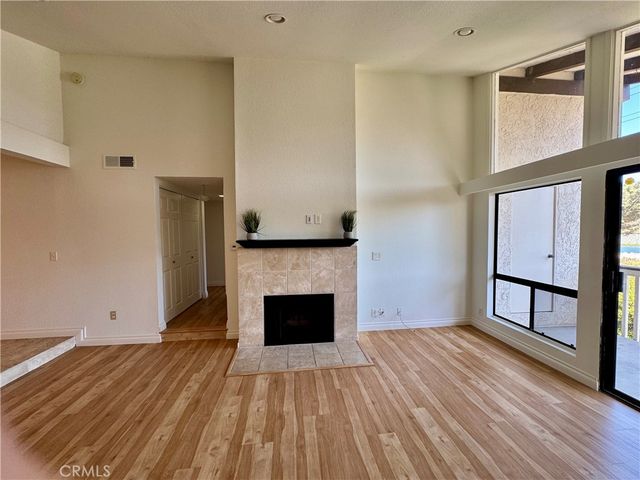 21372 Brookhurst 732, Huntington Beach, CA 92646