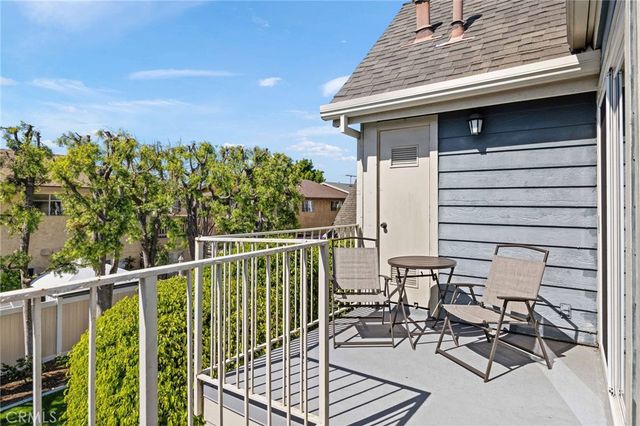 810 Baker 210, Costa Mesa, CA 92626