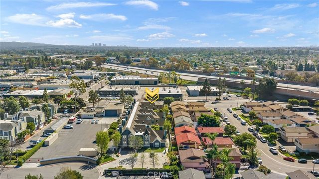 810 Baker 210, Costa Mesa, CA 92626