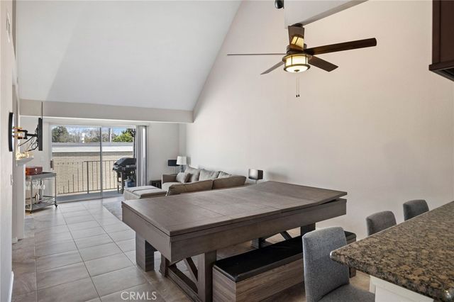 810 Baker 210, Costa Mesa, CA 92626