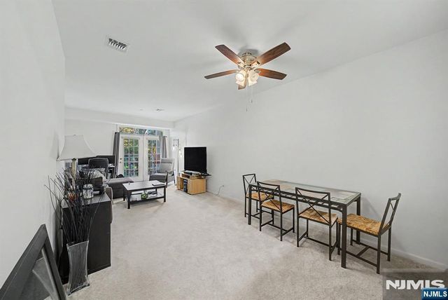 175 Rochelle Avenue 218, Rochelle Park, NJ 07662