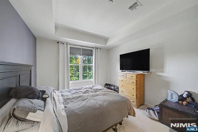 175 Rochelle Avenue 218, Rochelle Park, NJ 07662