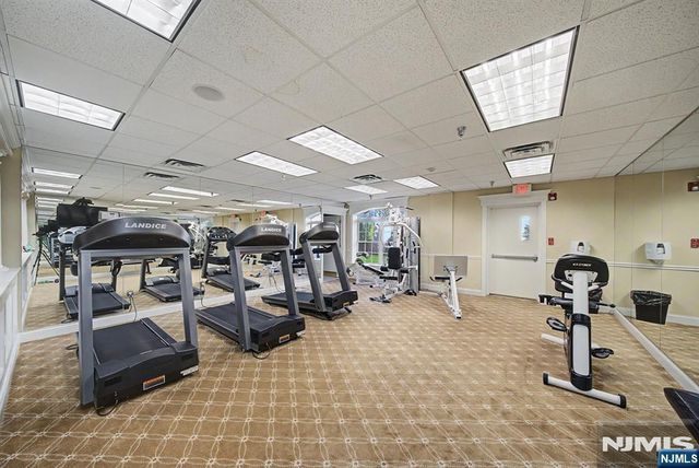 175 Rochelle Avenue 218, Rochelle Park, NJ 07662