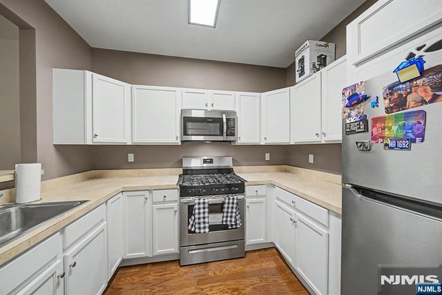 175 Rochelle Avenue 218, Rochelle Park, NJ 07662