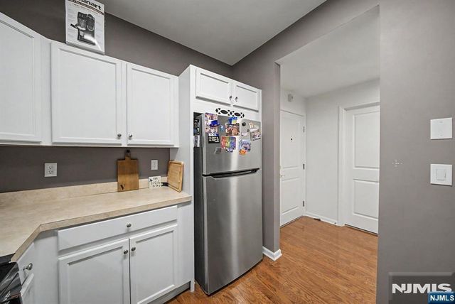 175 Rochelle Avenue 218, Rochelle Park, NJ 07662
