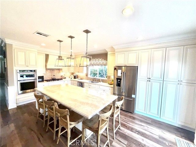 3918 Rill Court, Carlsbad, CA 92010