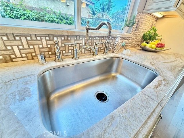 3918 Rill Court, Carlsbad, CA 92010