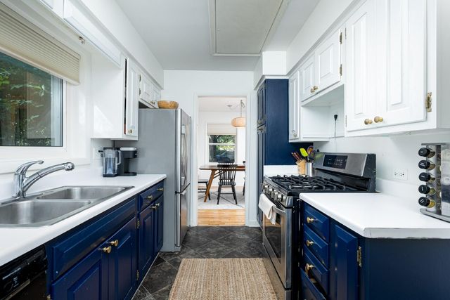 3163 Baylis Drive, Ann Arbor, MI 48108