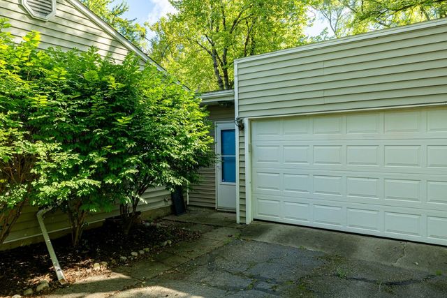 3163 Baylis Drive, Ann Arbor, MI 48108