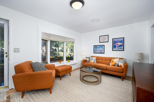 3163 Baylis Drive, Ann Arbor, MI 48108