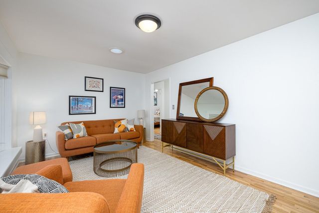 3163 Baylis Drive, Ann Arbor, MI 48108