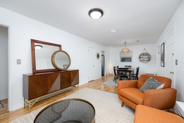 3163 Baylis Drive, Ann Arbor, MI 48108