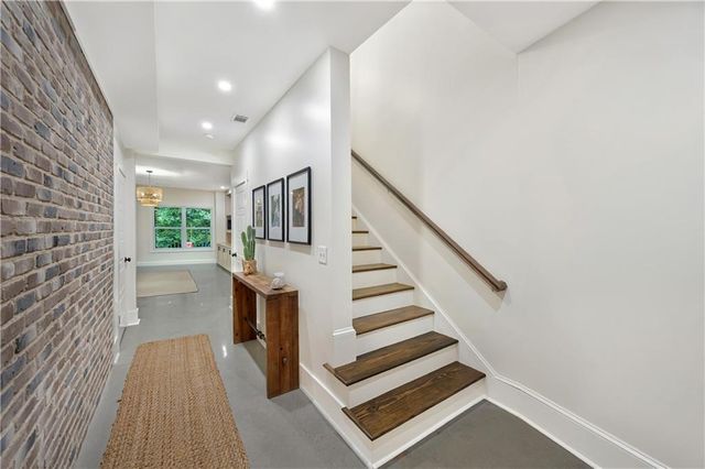 2230 Main Street NW, Atlanta, GA 30318