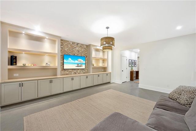 2230 Main Street NW, Atlanta, GA 30318
