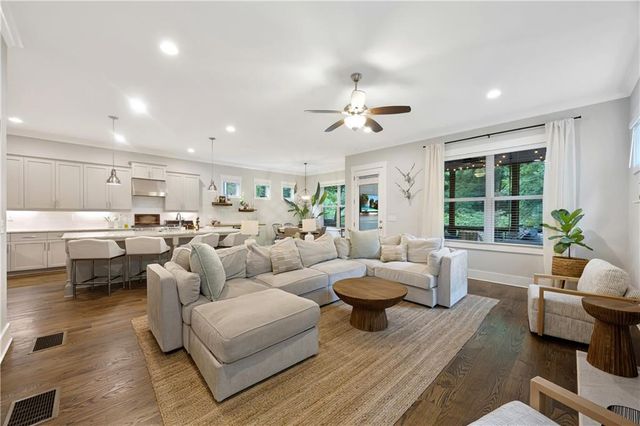2230 Main Street NW, Atlanta, GA 30318