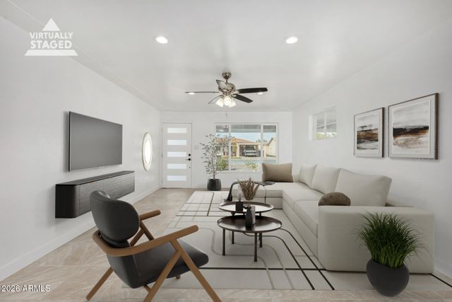 3433 E GRANADA Road, Phoenix, AZ 85008