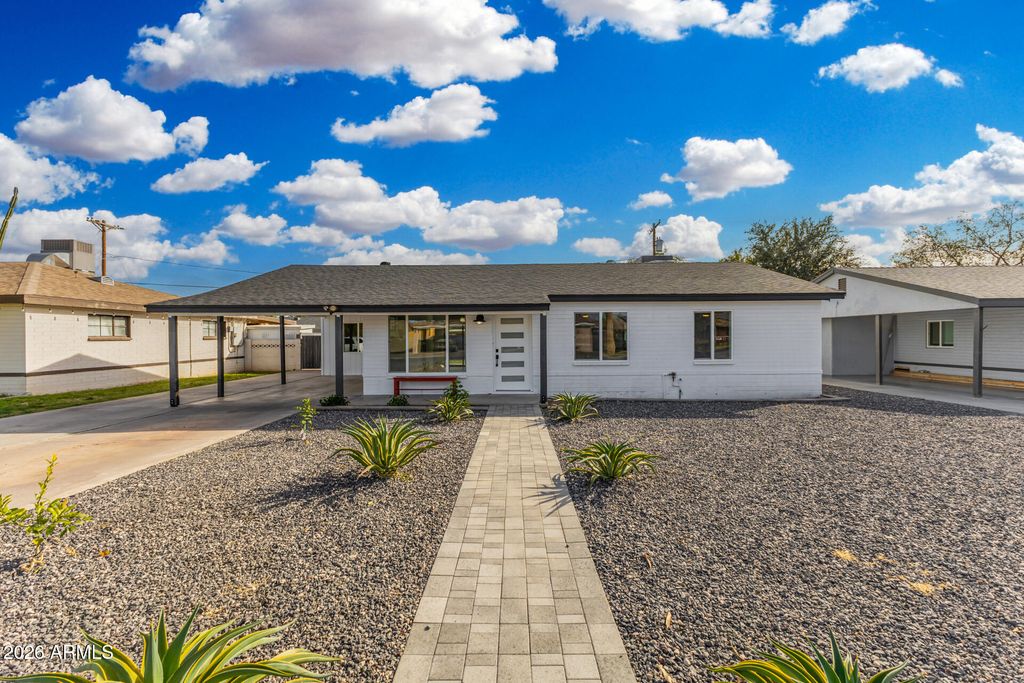 3433 E GRANADA Road, Phoenix, AZ 85008