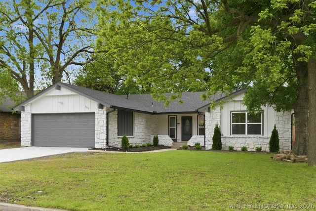 3012 W 70th Street, Tulsa, OK 74132