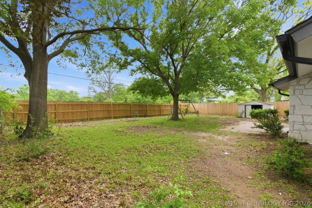 3012 W 70th Street, Tulsa, OK 74132