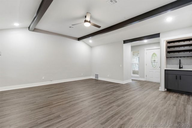 3012 W 70th Street, Tulsa, OK 74132