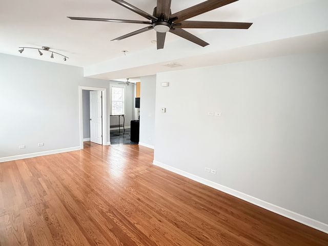 2326 N KOSTNER Avenue 2, Chicago, IL 60639