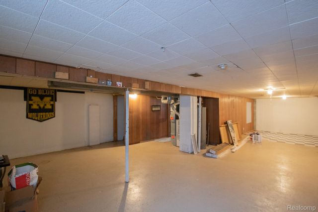 20656 Newman Drive, Brownstown Charter Township, MI 48183