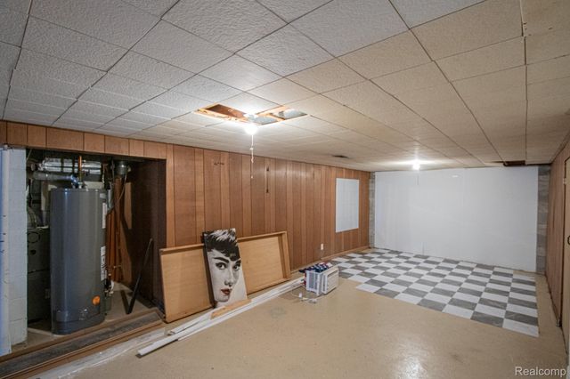 20656 Newman Drive, Brownstown Charter Township, MI 48183