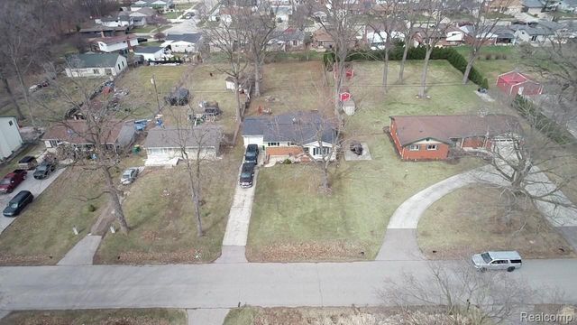 20656 Newman Drive, Brownstown Charter Township, MI 48183