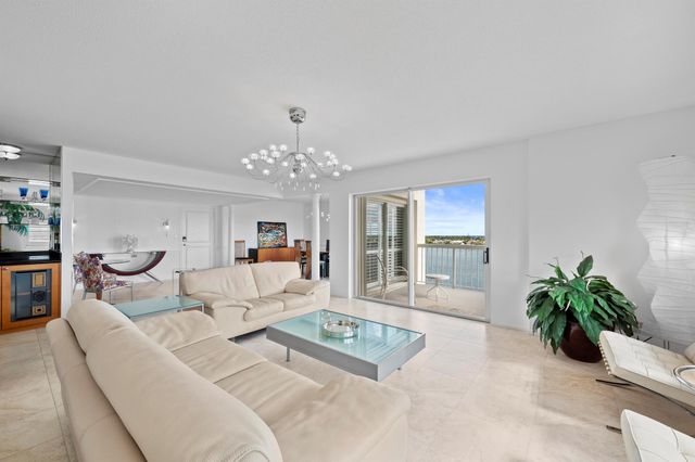 2600 N Flagler Drive 1007, West Palm Beach, FL 33407