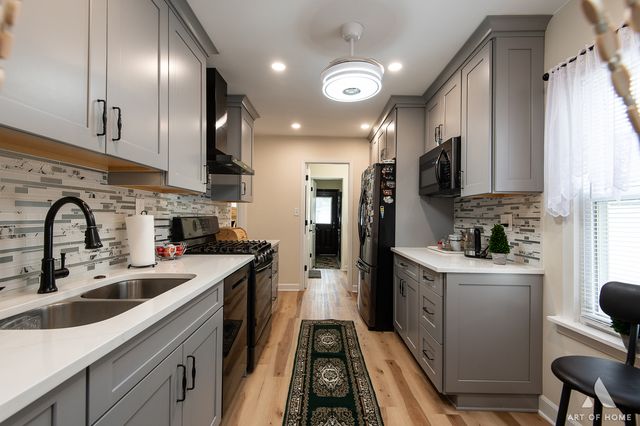 3115 Maple Street, Franklin Park, IL 60131