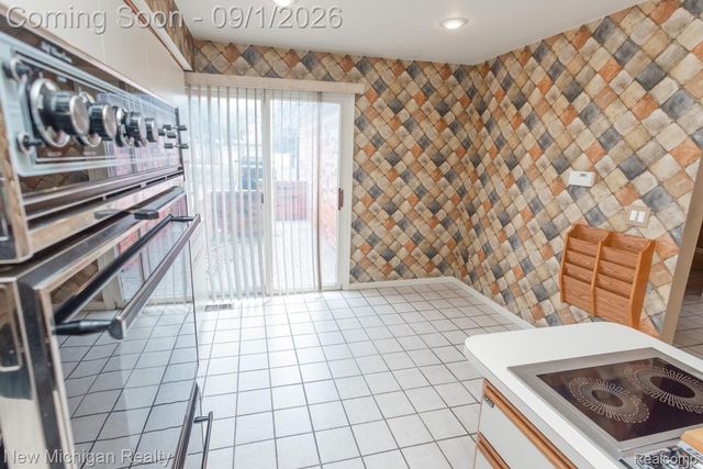 49355 Marquette Court, Shelby Charter Township, MI 48315