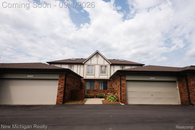 49355 Marquette Court, Shelby Charter Township, MI 48315