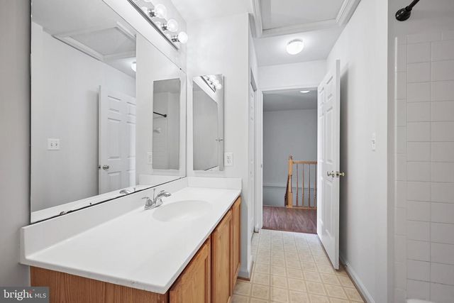 10104 SIR REYNARD LN, Bristow, VA 20136