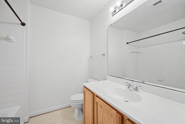 10104 SIR REYNARD LN, Bristow, VA 20136