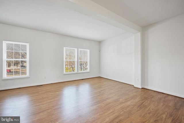 10104 SIR REYNARD LN, Bristow, VA 20136