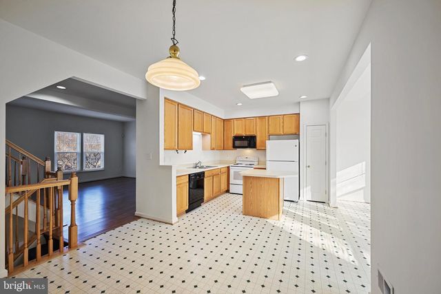 10104 SIR REYNARD LN, Bristow, VA 20136