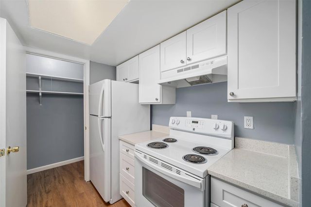 6415 South Lake Houston Parkway 516, Houston, TX 77049