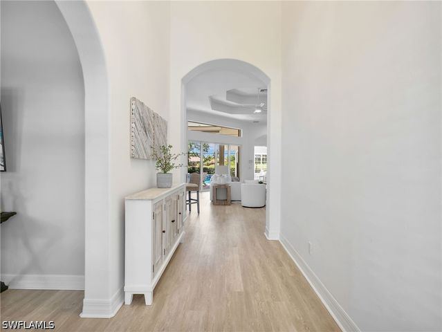 4232 Kensington High ST, Naples, FL 34105