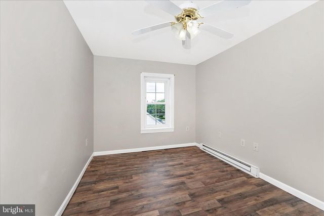 21321 LEITER ST, Hagerstown, MD 21742