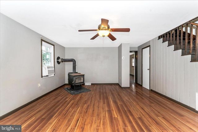 21321 LEITER ST, Hagerstown, MD 21742