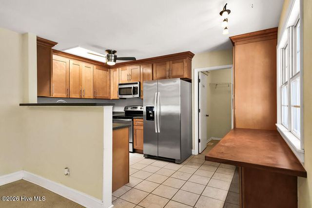 811 Memory Lane, Southport, NC 28461